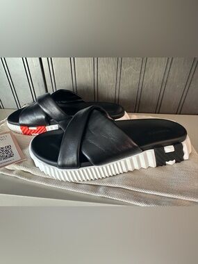 Hermes Infra shoes size 38 1/2
